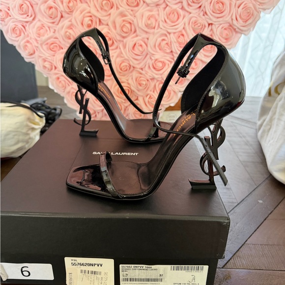 Saint Laurent Glossy Black Heels - Picture 2 of 3